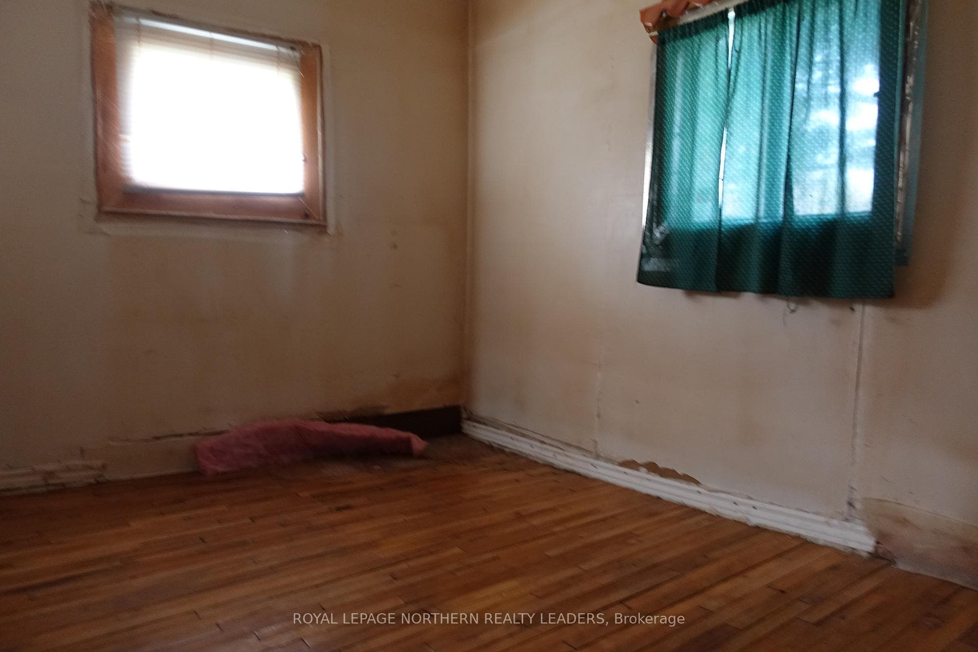 50 LIONCREST Lane photo 13