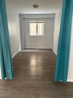 70 Abercrombie Crescent photo 4