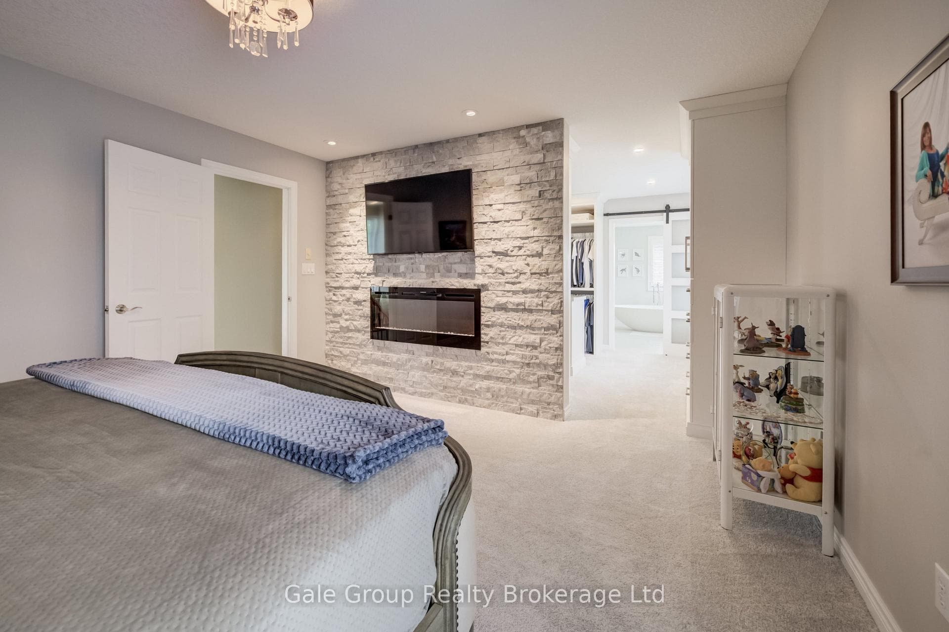 472 Lakeview Drive photo 21