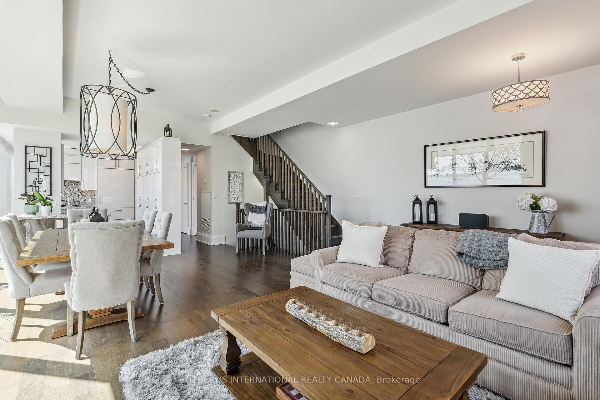 39 Queens Quay Unit TH112 photo 7