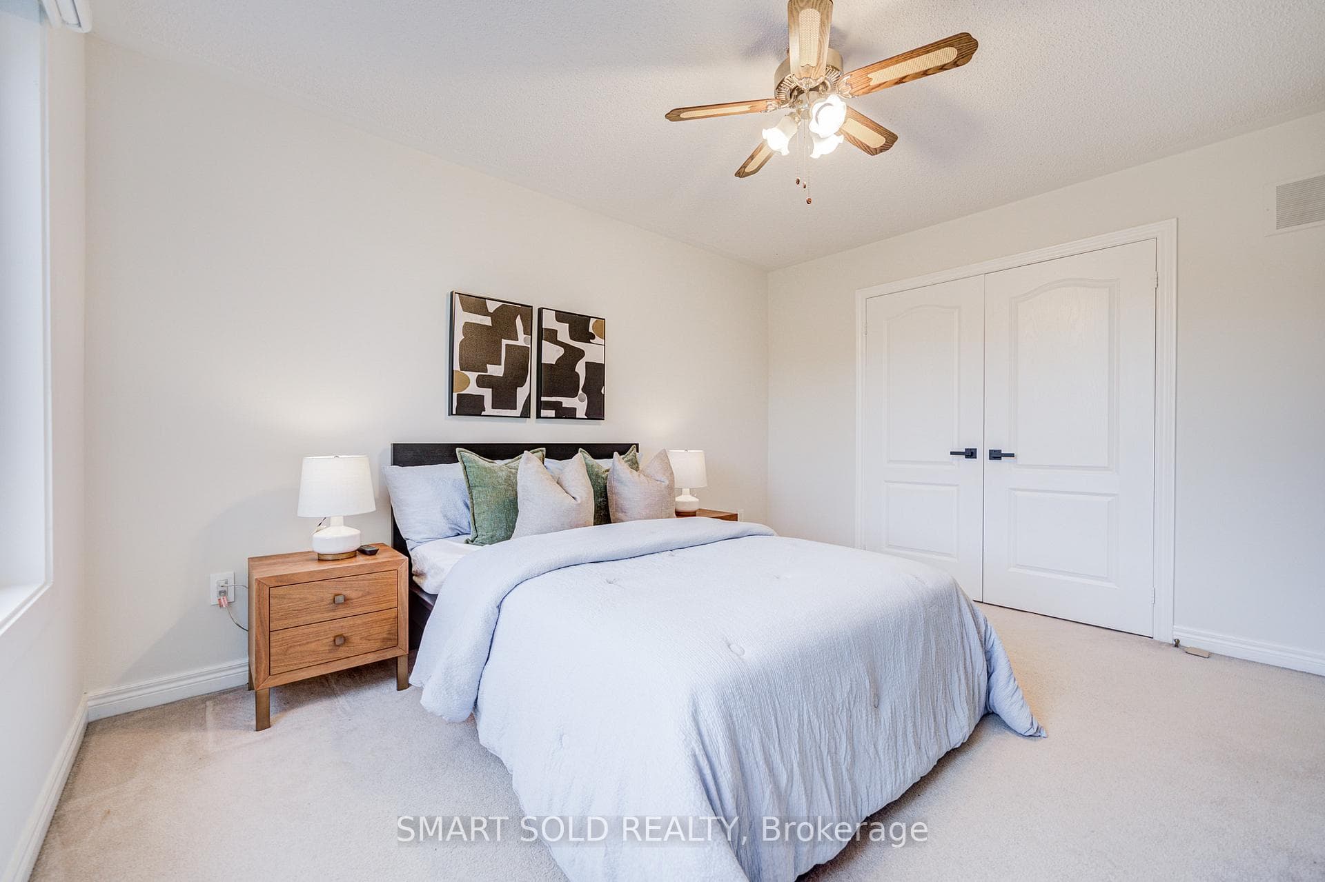 35 Bentoak Crescent photo 34