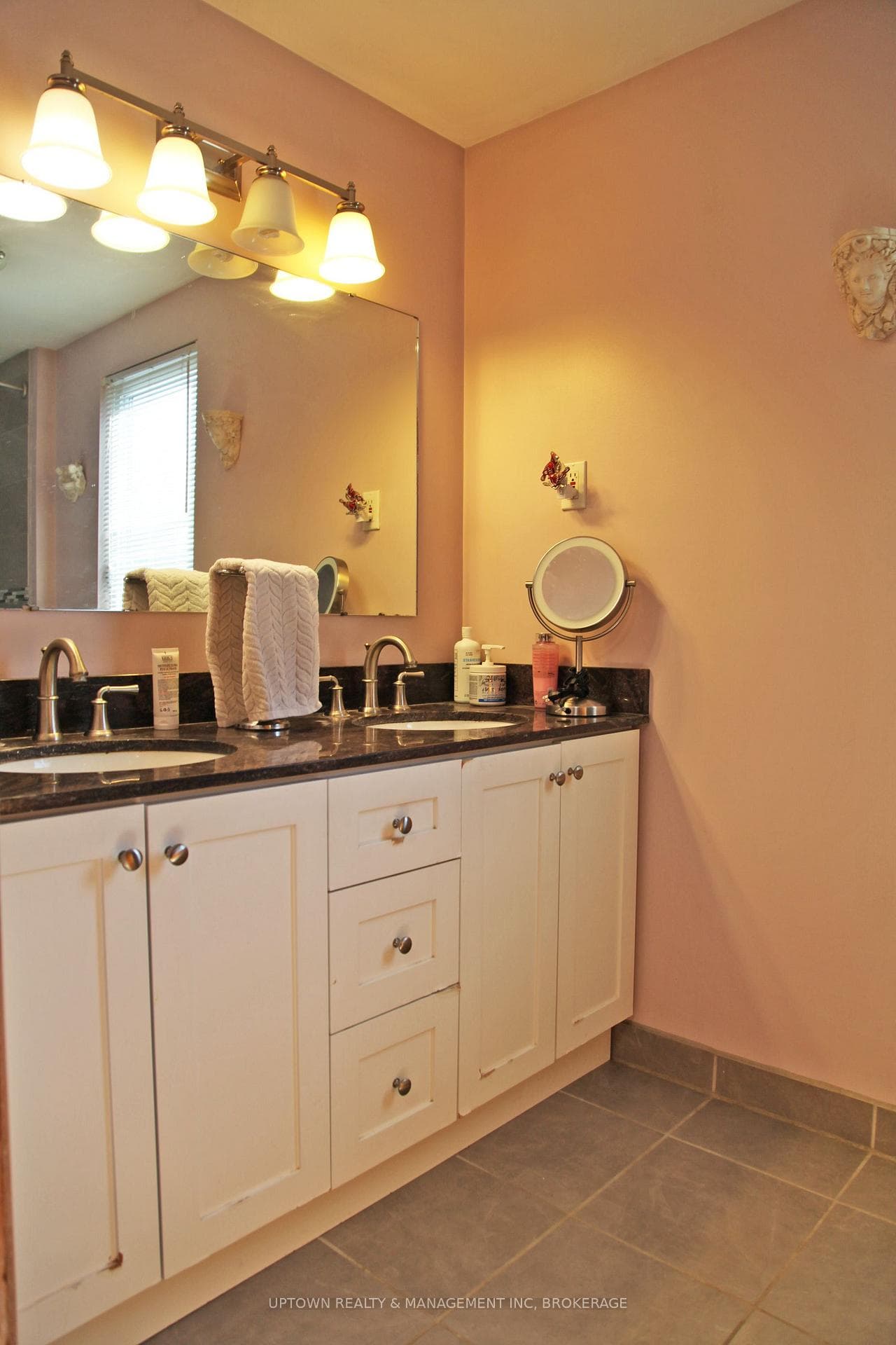 116 Hixon Road photo 9