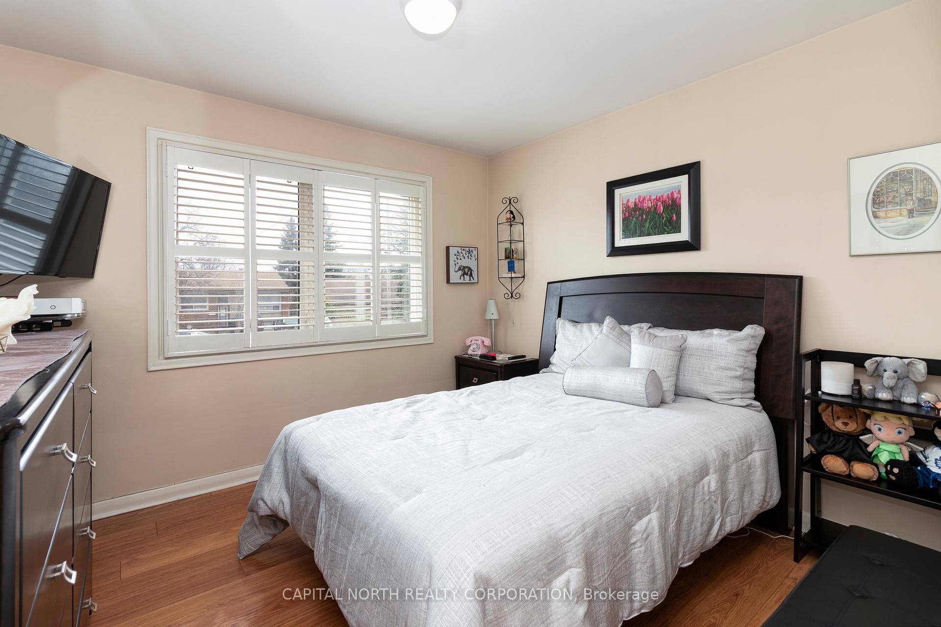 8 Jubilee Crescent photo 18