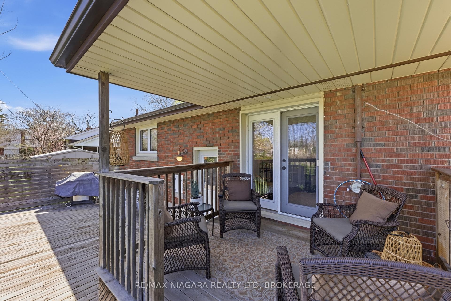 181 Woodside Drive photo 22