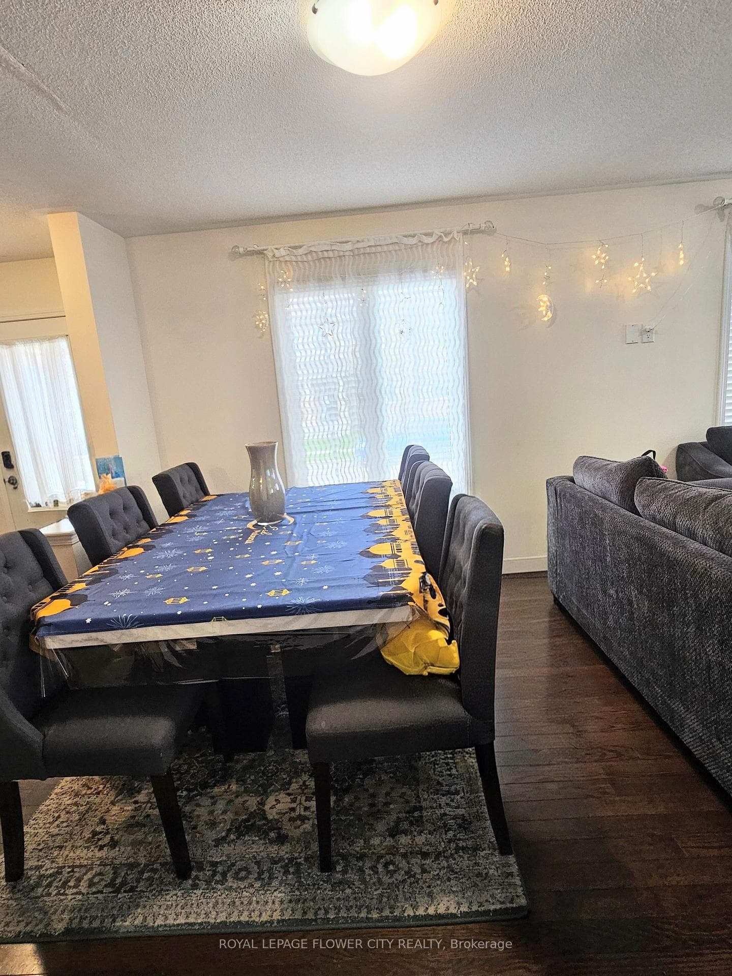 281 Gleave Terrace photo 8