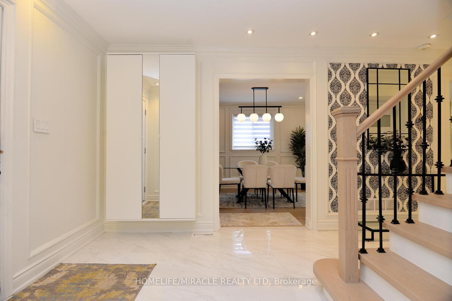 80 Jill Crescent photo 6