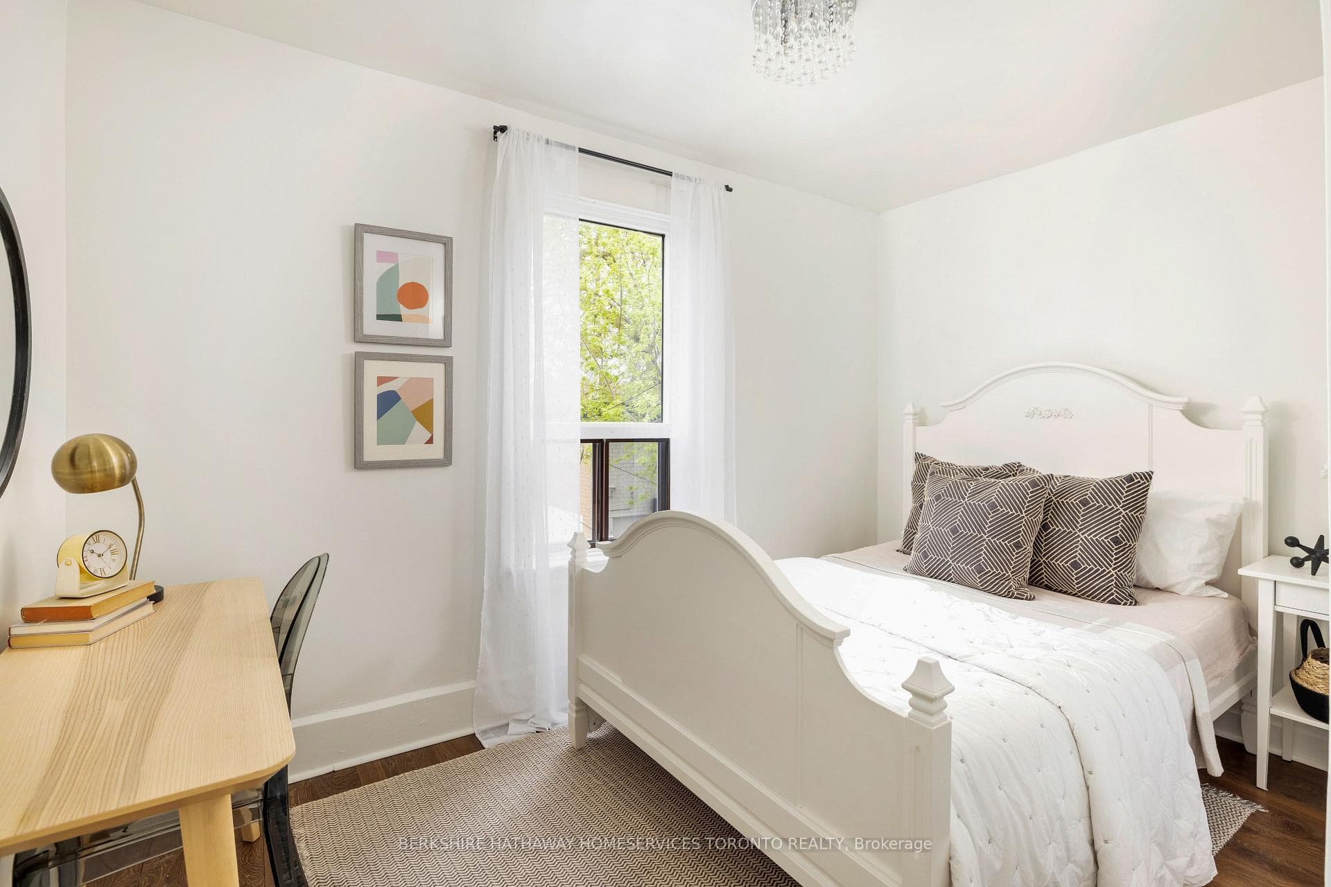 1258 Woodbine Avenue photo 17