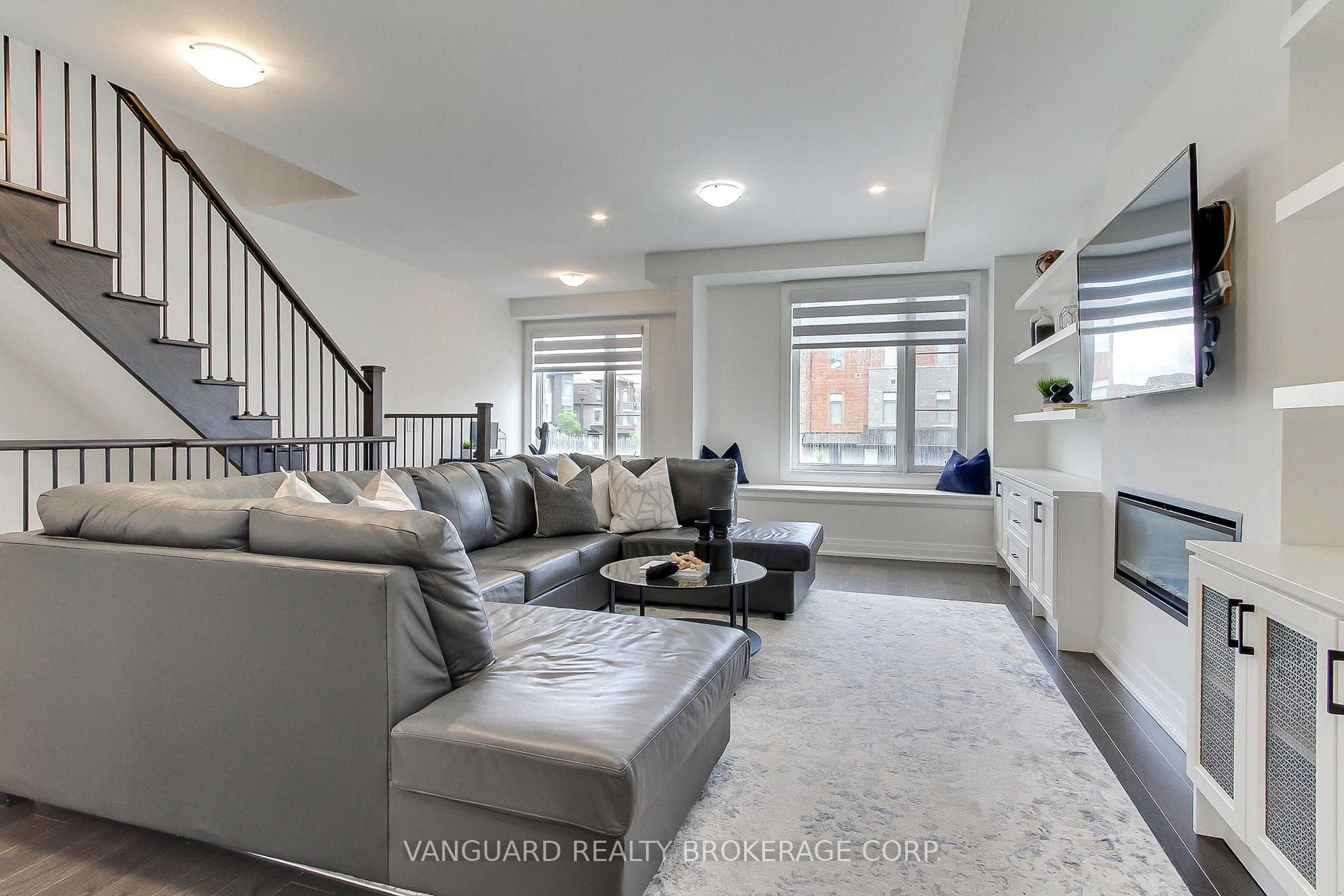 950 Isaac Phillips Way photo 10