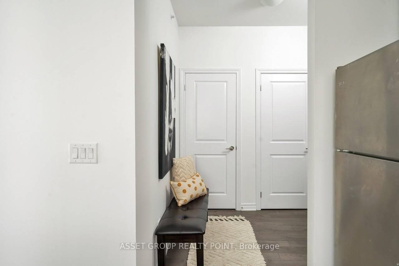 150 Oak Park Boulevard Unit 218 photo 30