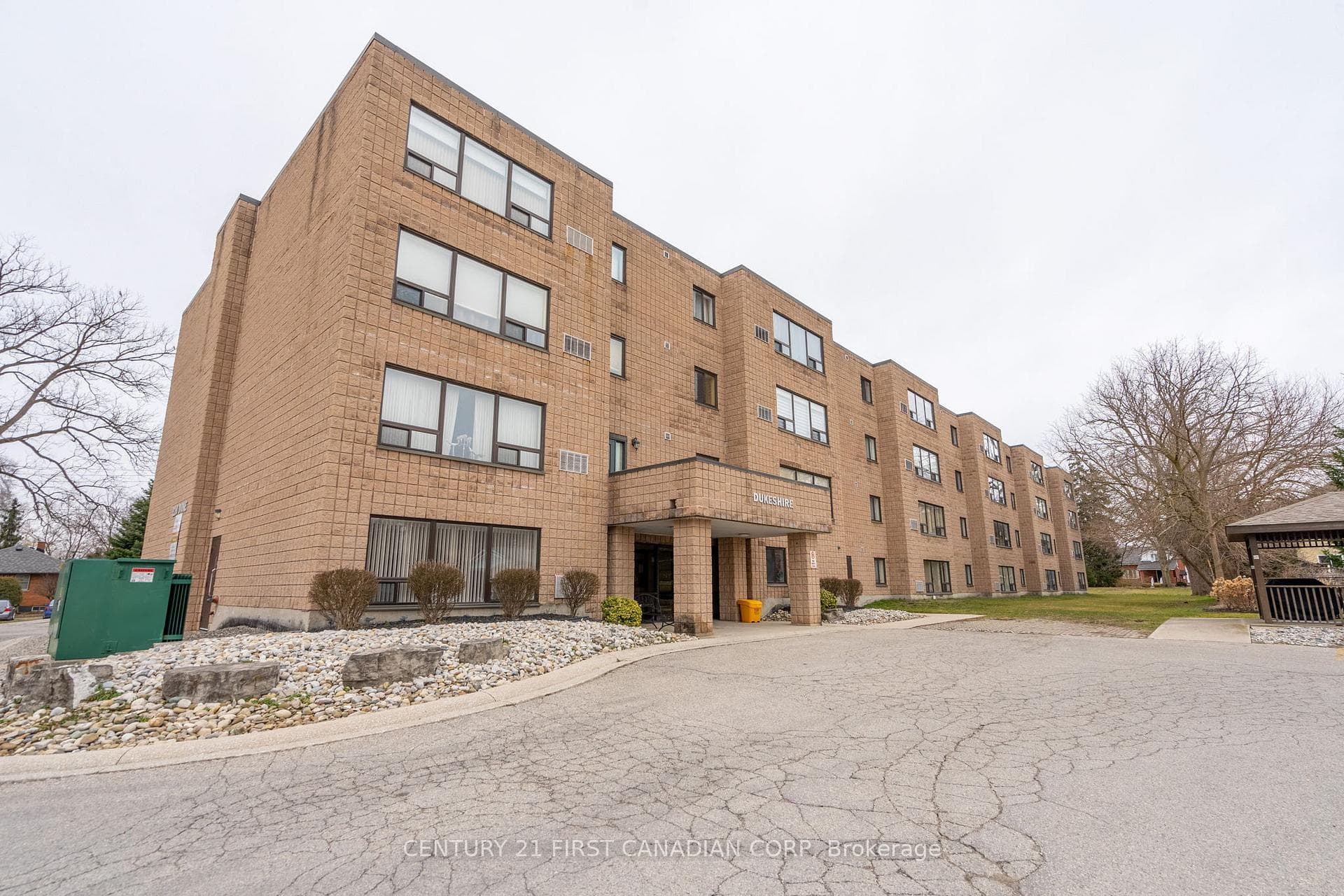 220 Duke Street Unit 204 photo 4