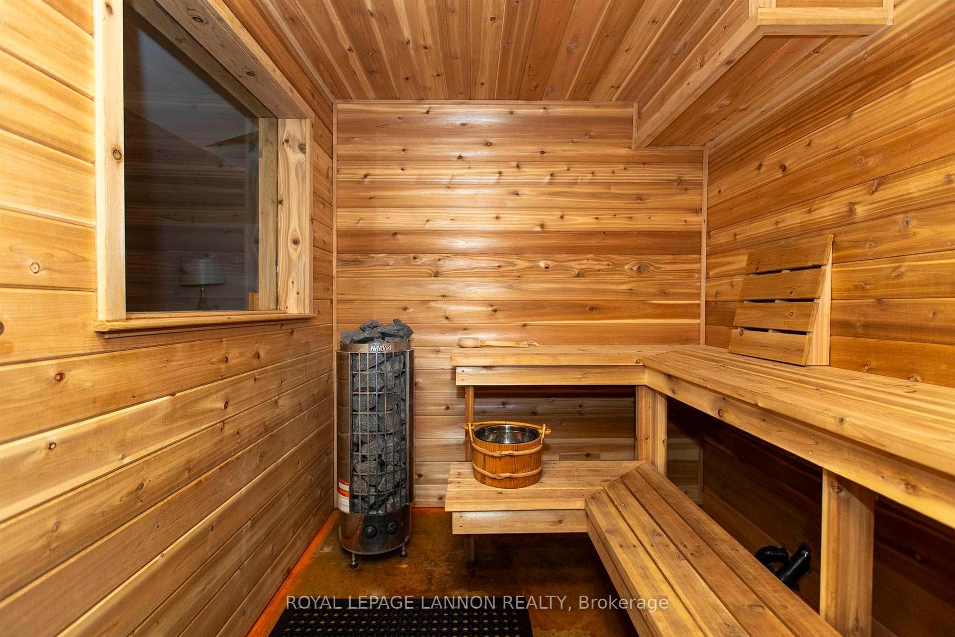125 Anten Street photo 25
