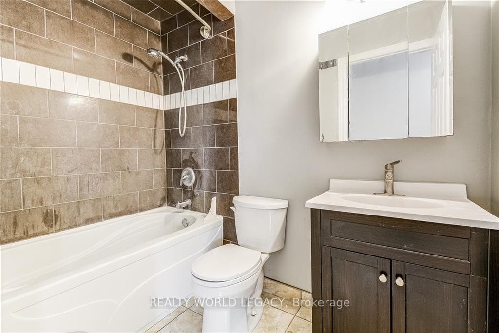 119 Cedar Street Unit 8 photo 17