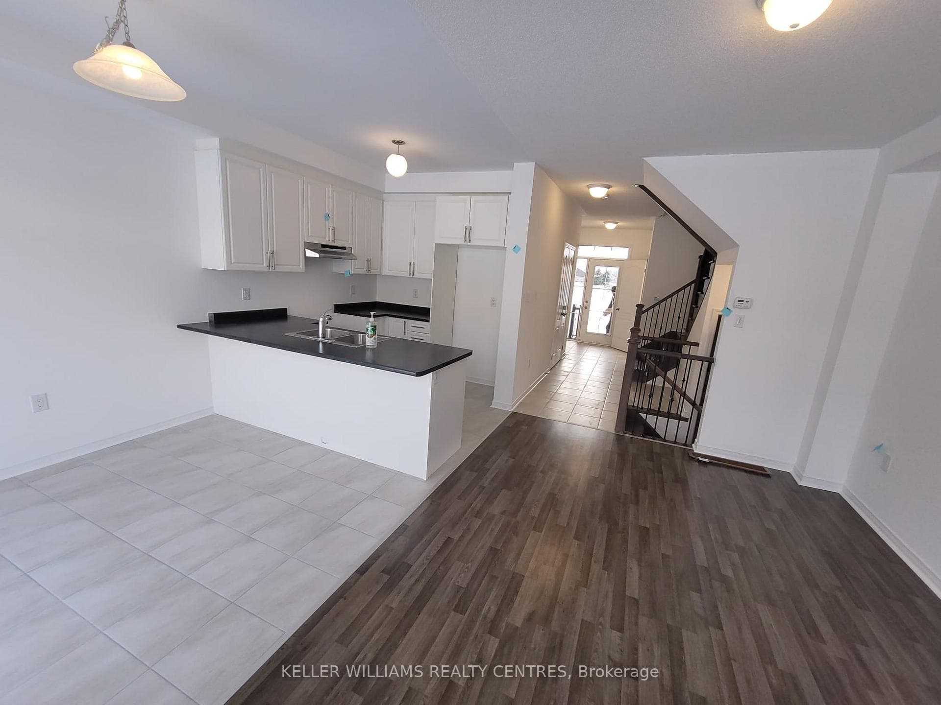 15 Albany Street photo 2