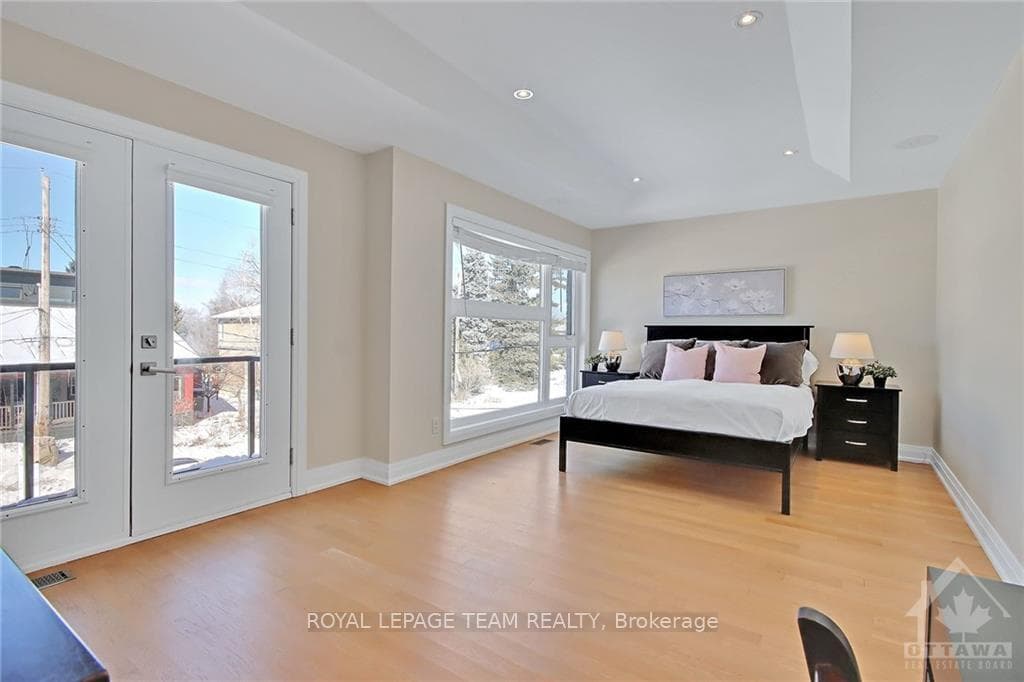 421 LOCHABER Avenue photo 11
