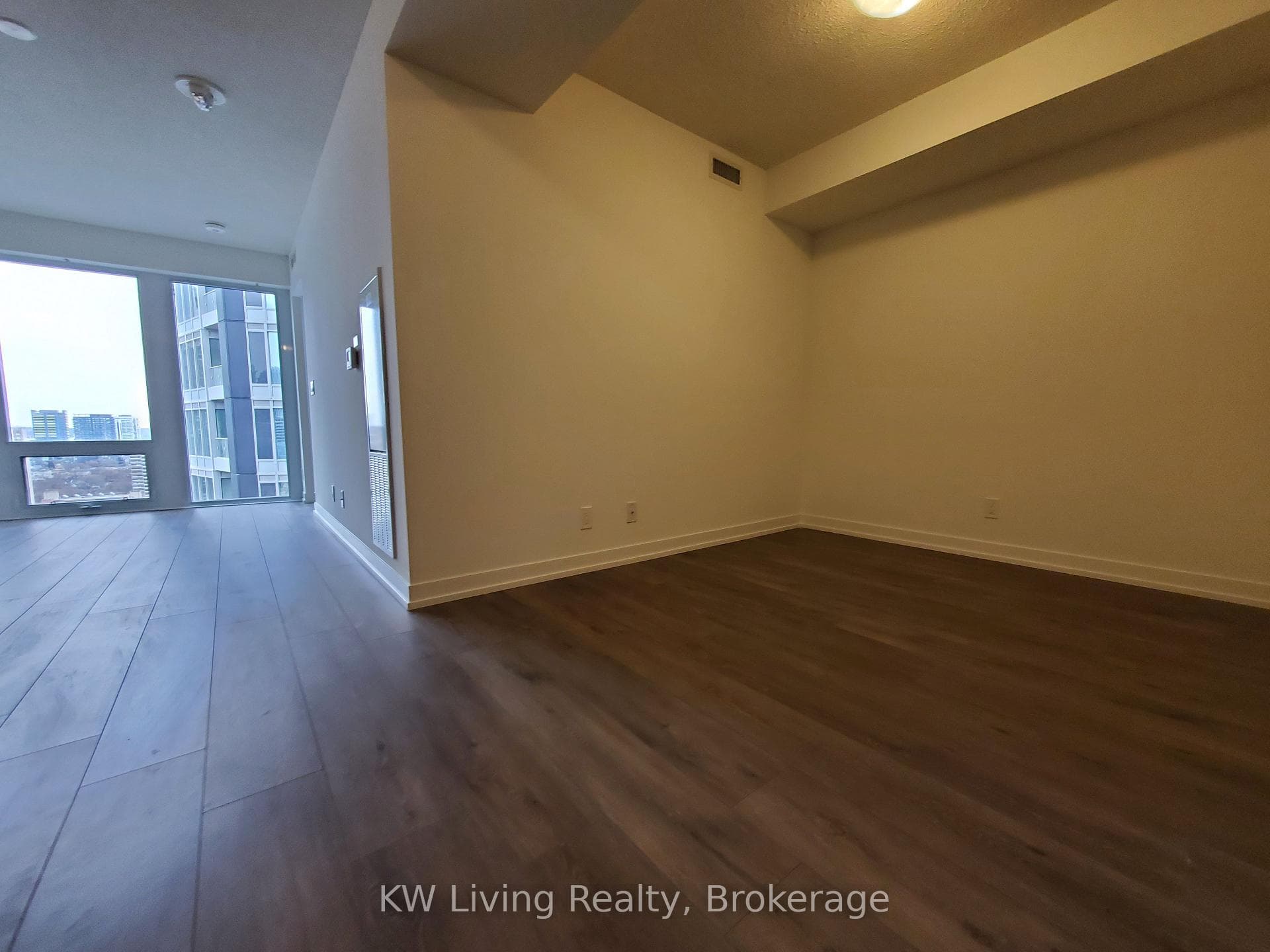 60 Shuter Street Unit 2612 photo 8