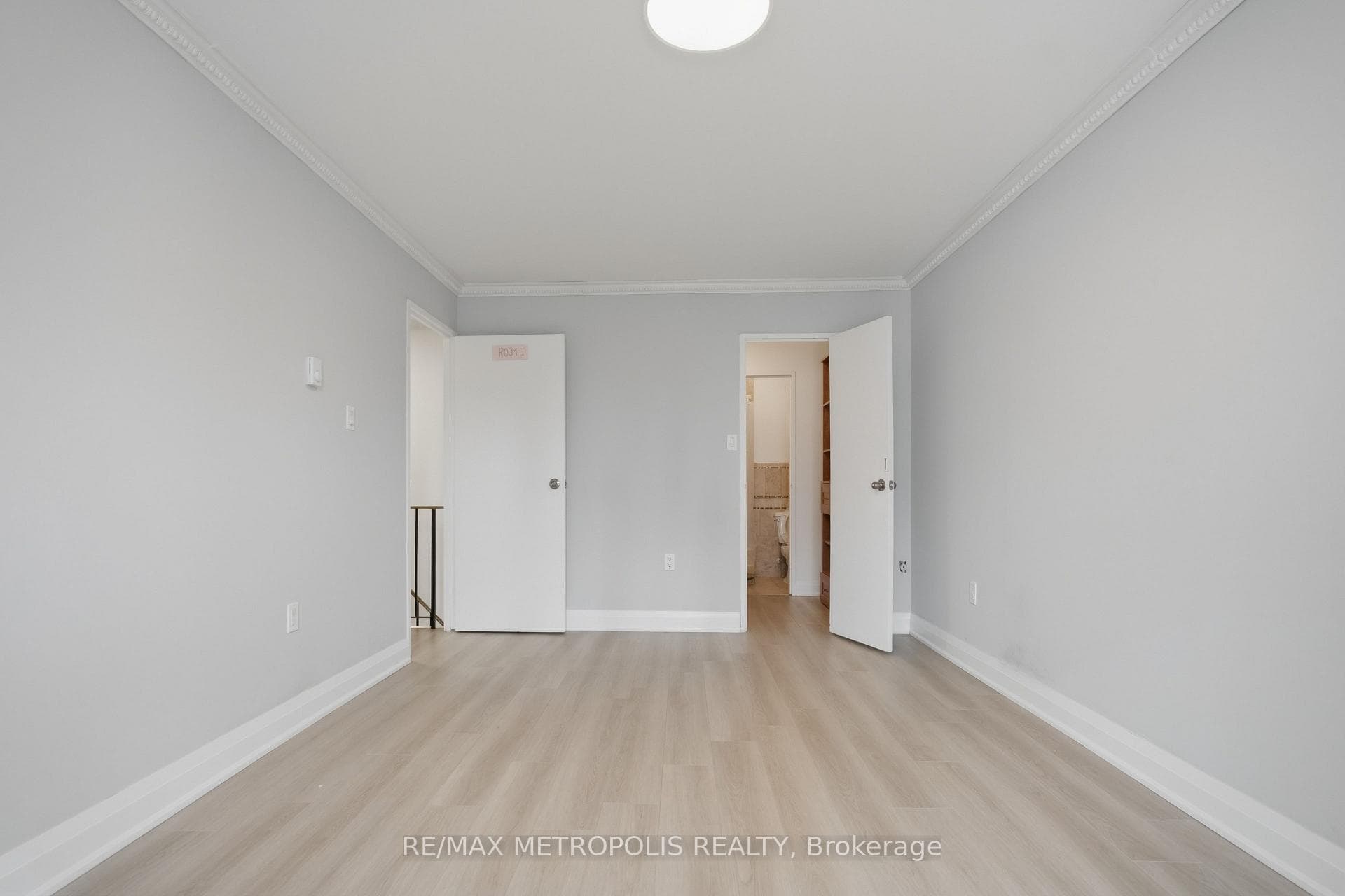 100 Mornelle Court Unit 2026 photo 14