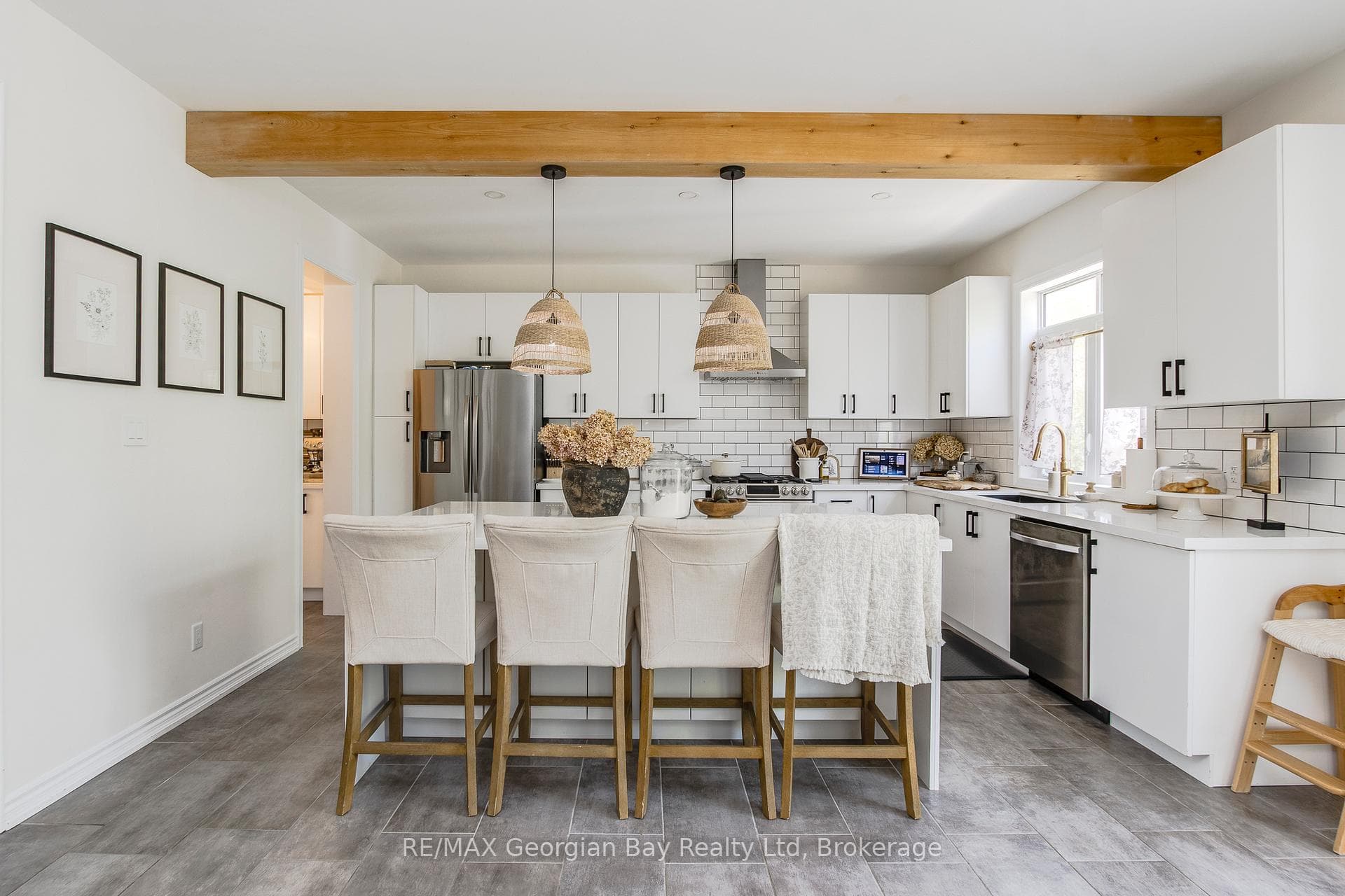 215 Roy Drive photo 15