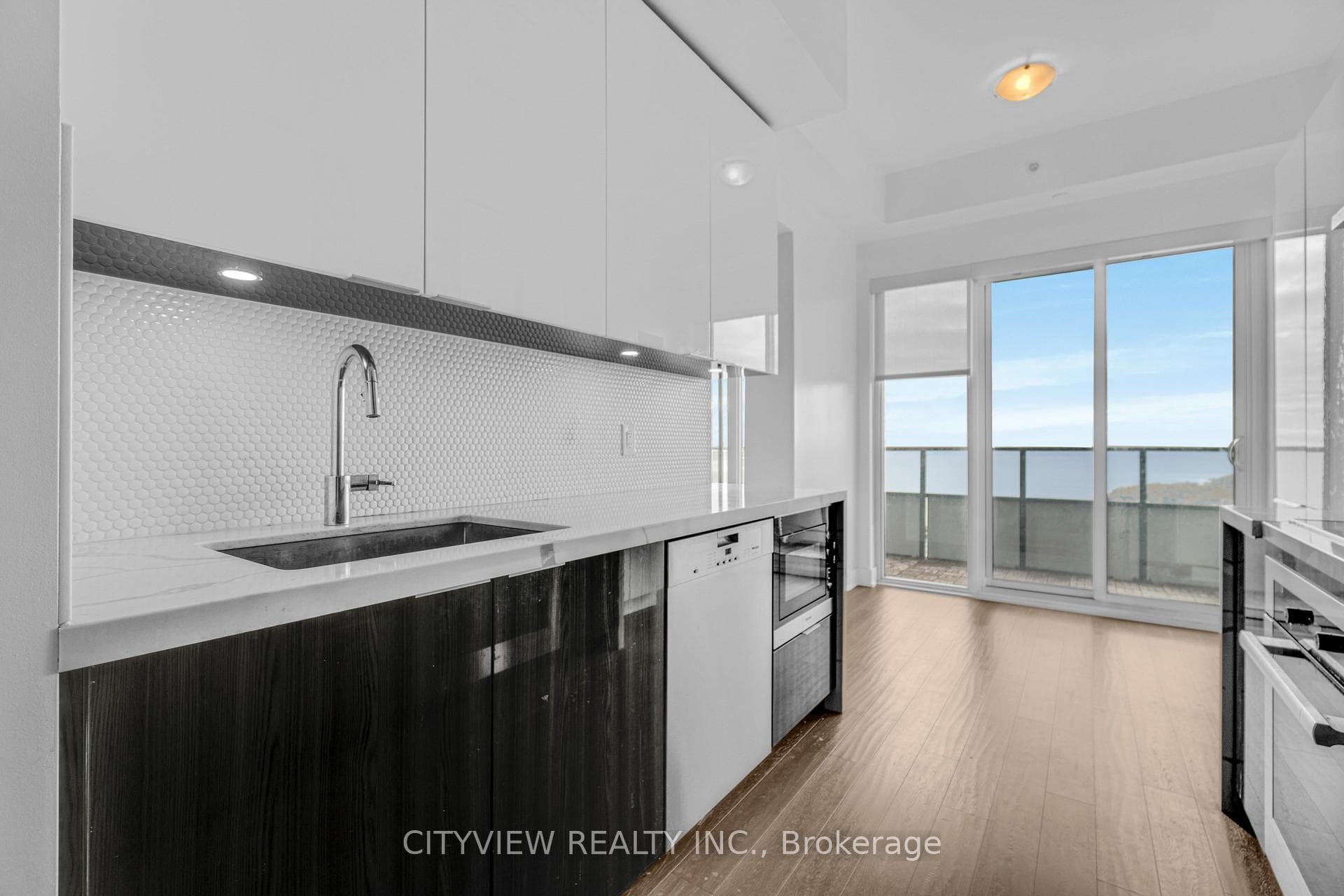 20 Shore breeze Drive Unit 4510 photo 18