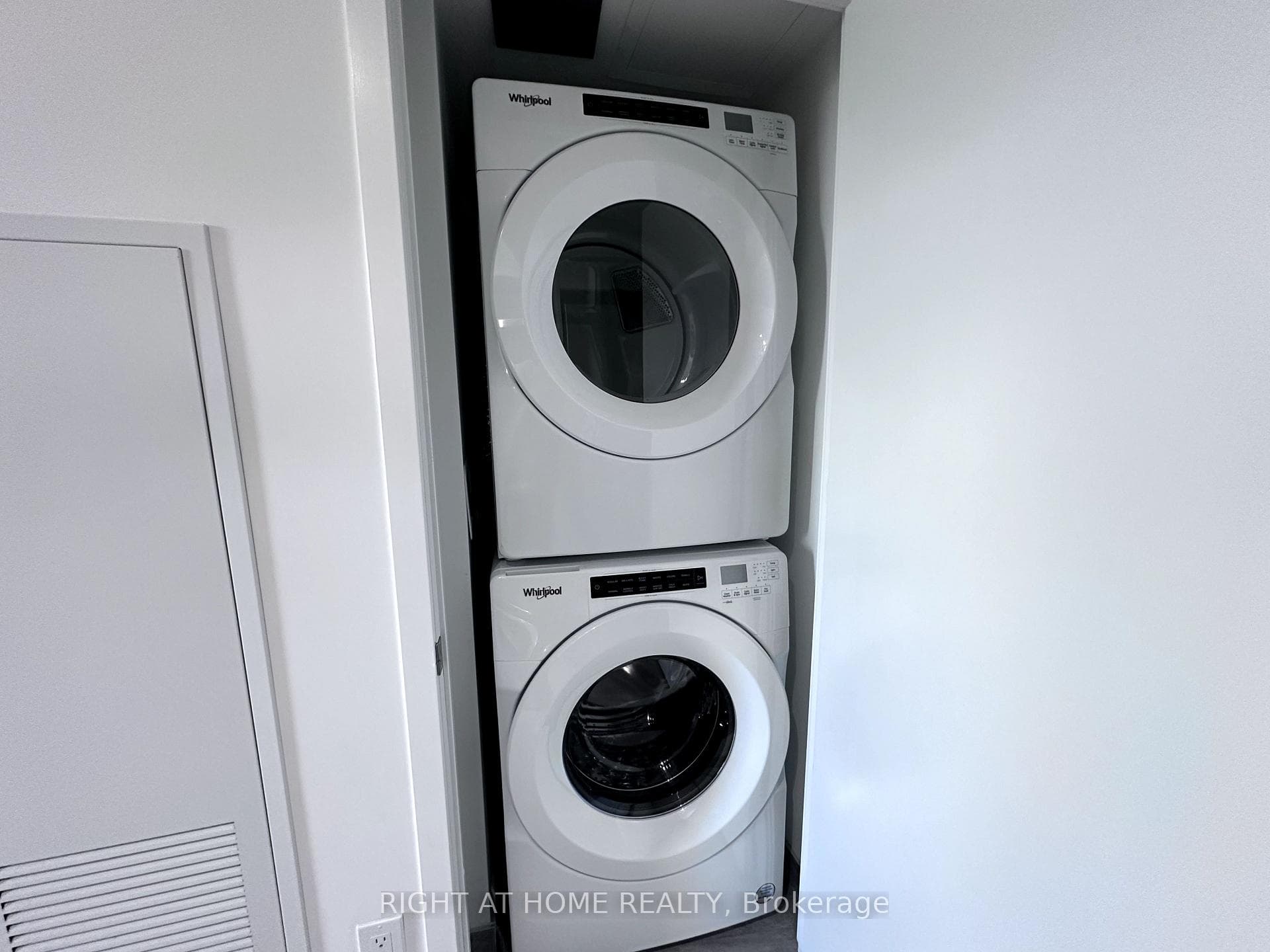 500 Wilson Avenue Unit 313 photo 16