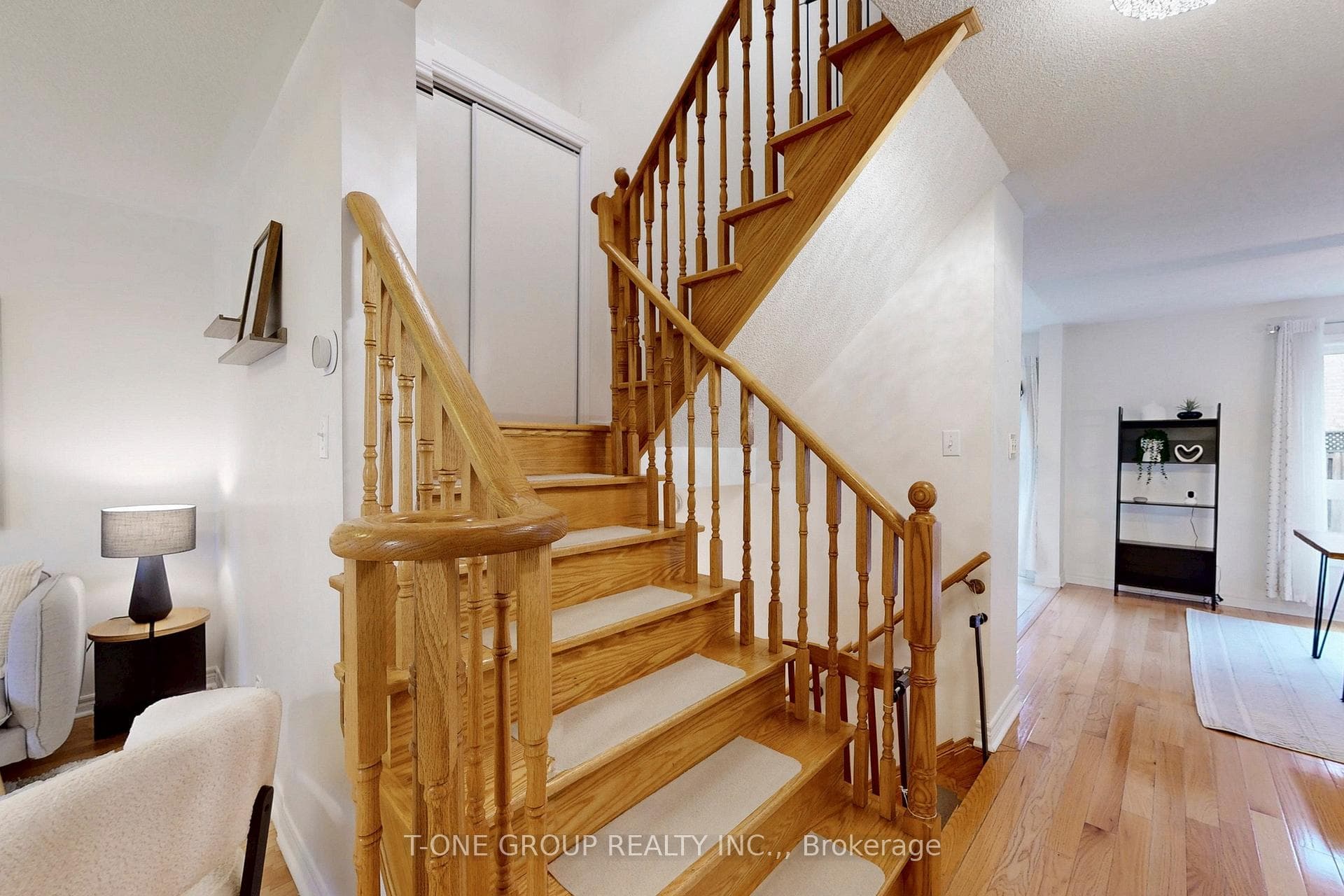 115 Alfred Smith Way photo 16