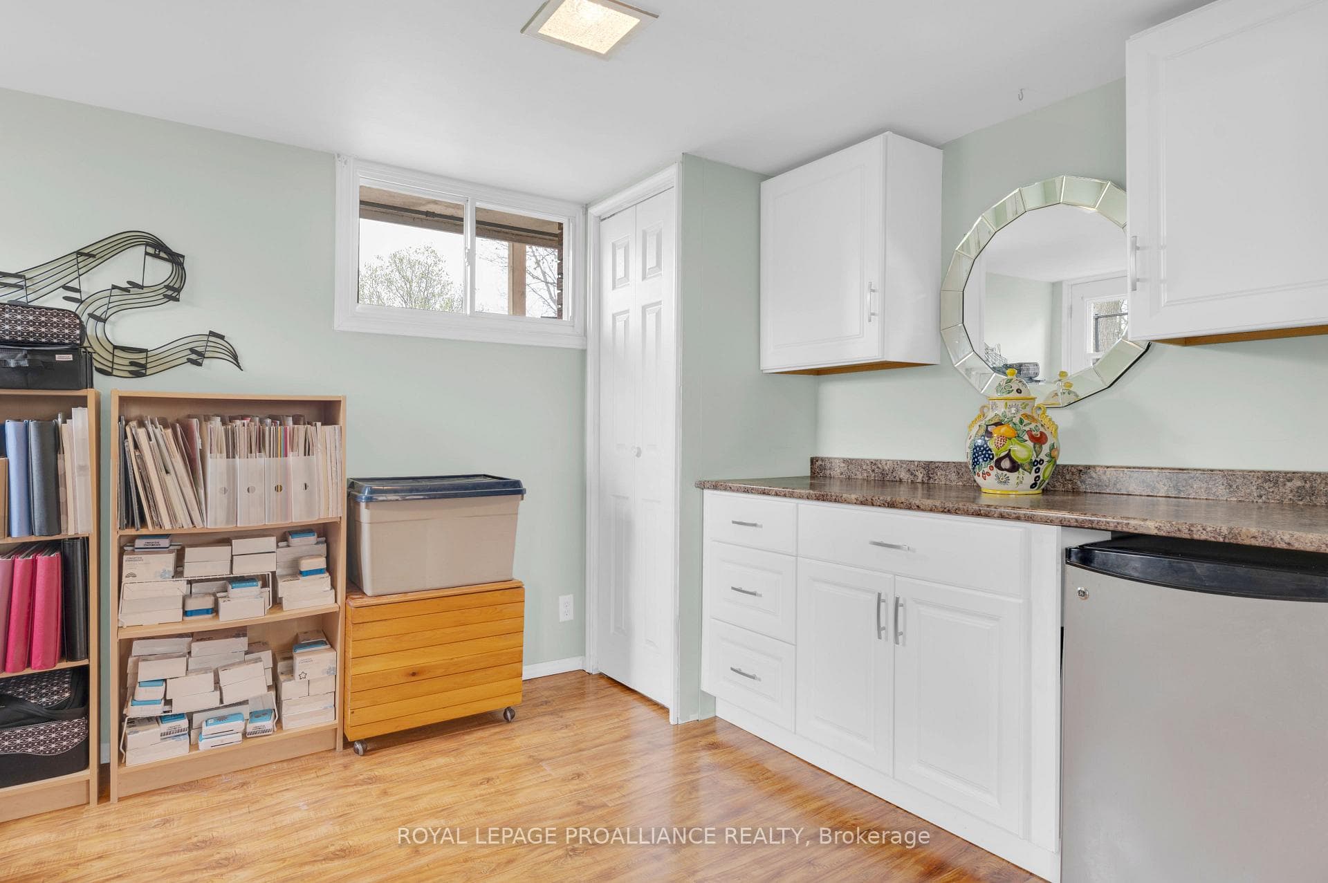 16 Thurlow Drive photo 25