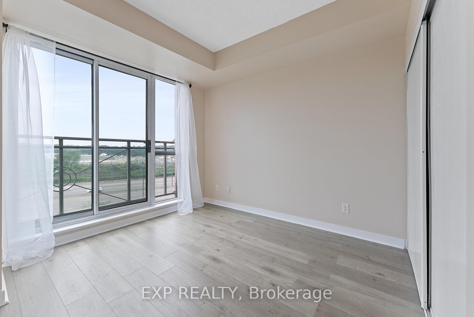 88 Palace Pier Court Unit 708 photo 14
