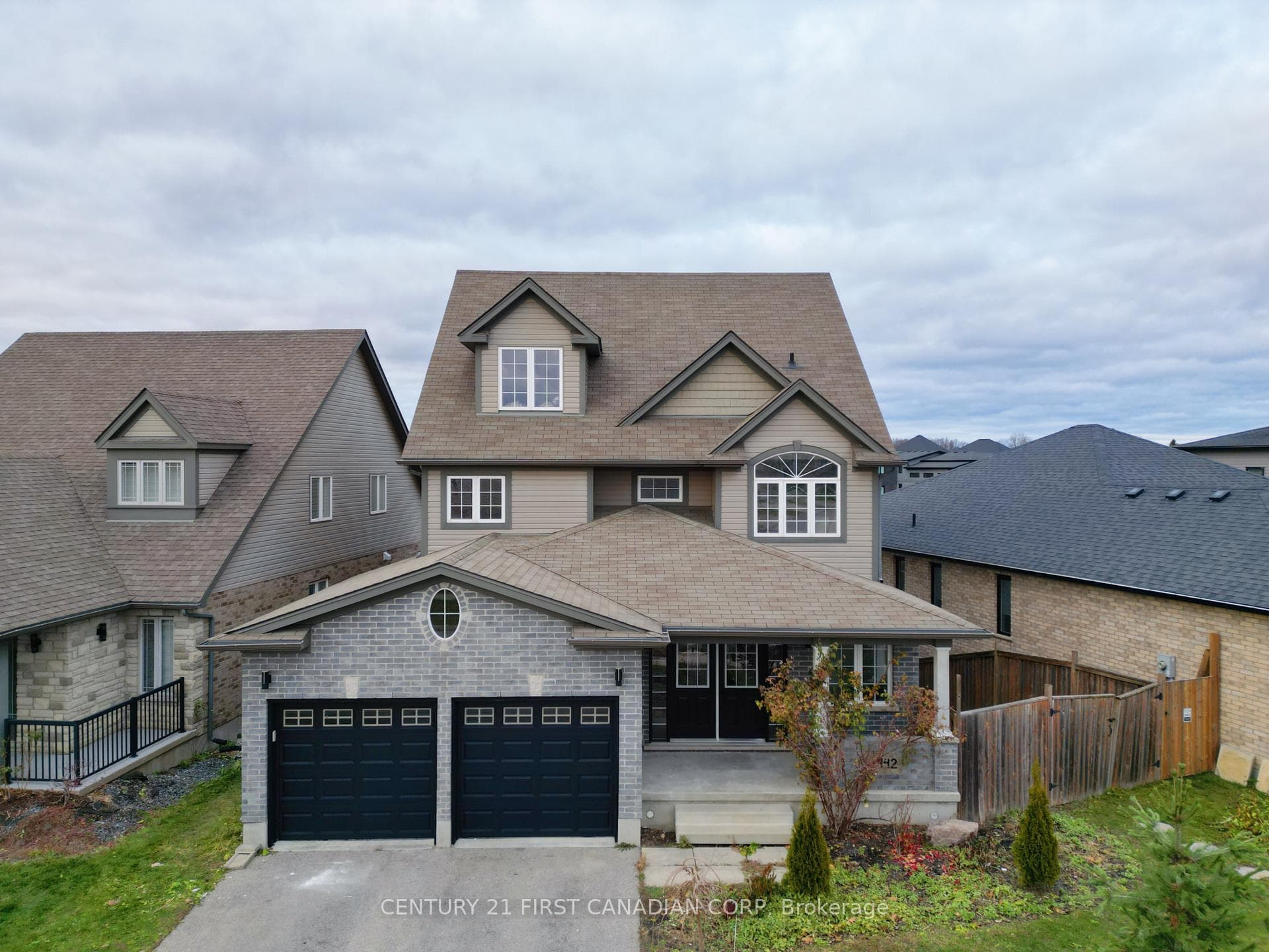 1942 Wateroak Drive photo 1