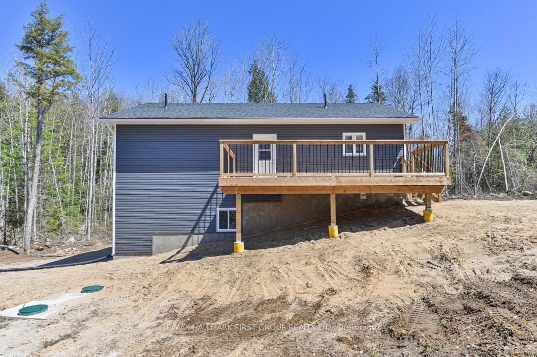 1042 Limerick Lake Road photo 31