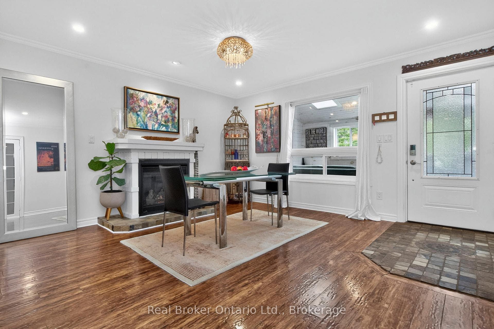 83 King Road photo 6