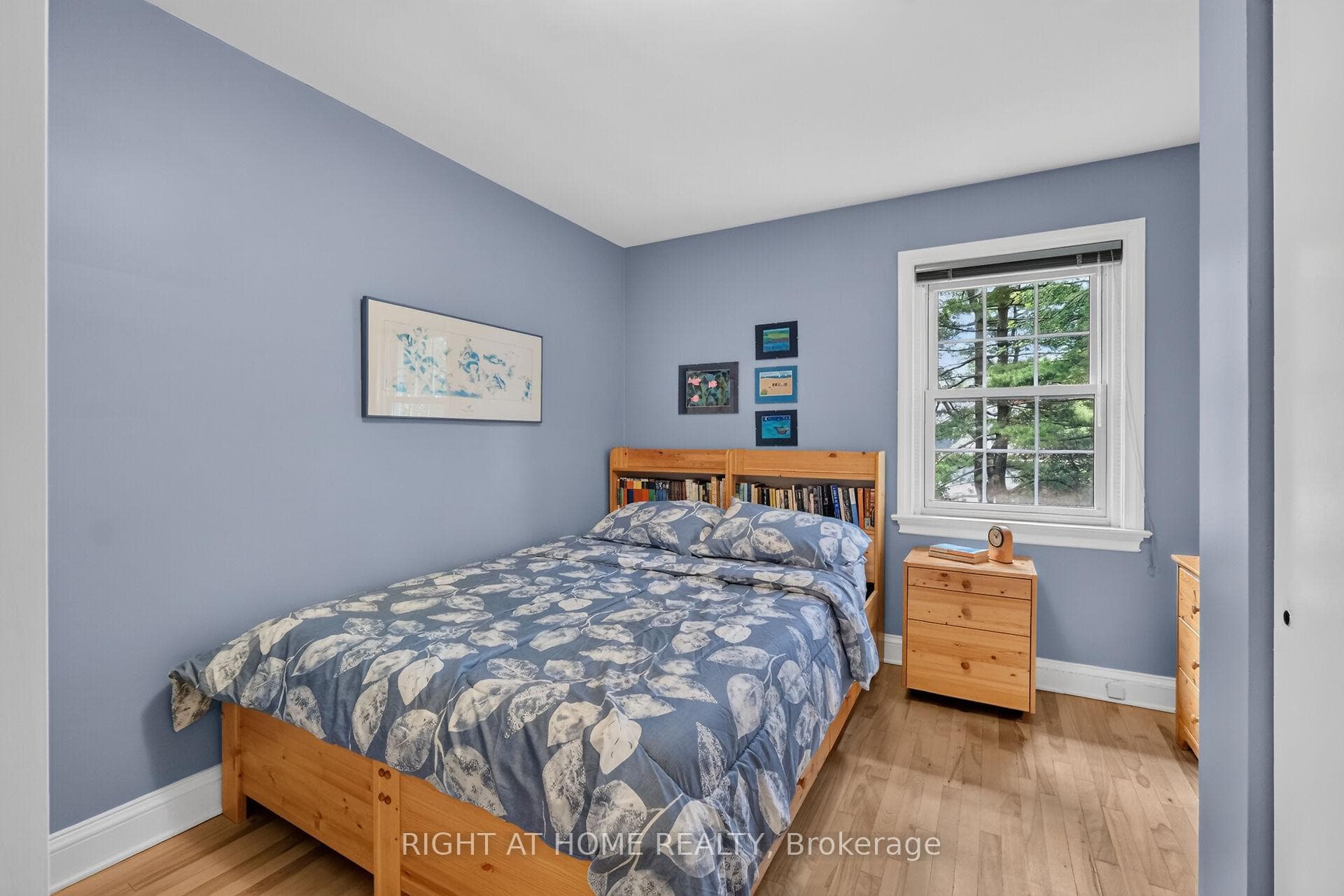 949 Kingsmere Avenue photo 24