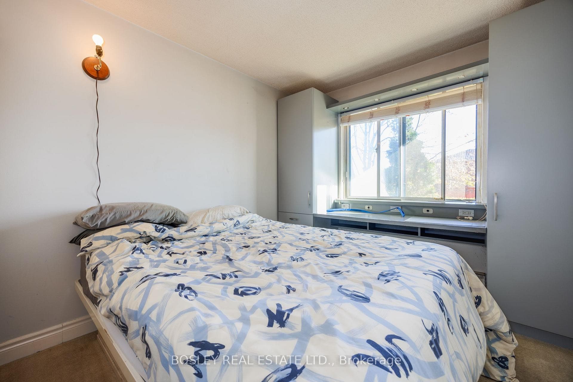 95 Trailwood Drive Unit 812 photo 12