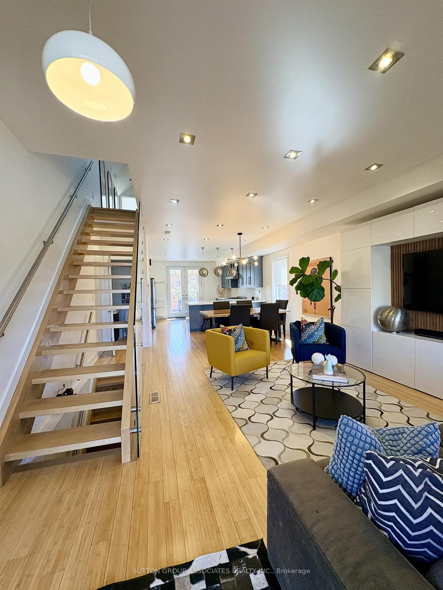 215 Ennerdale Road photo 3