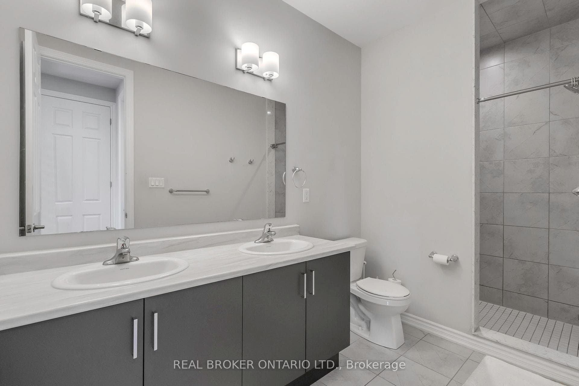 55 Middleton Avenue photo 17