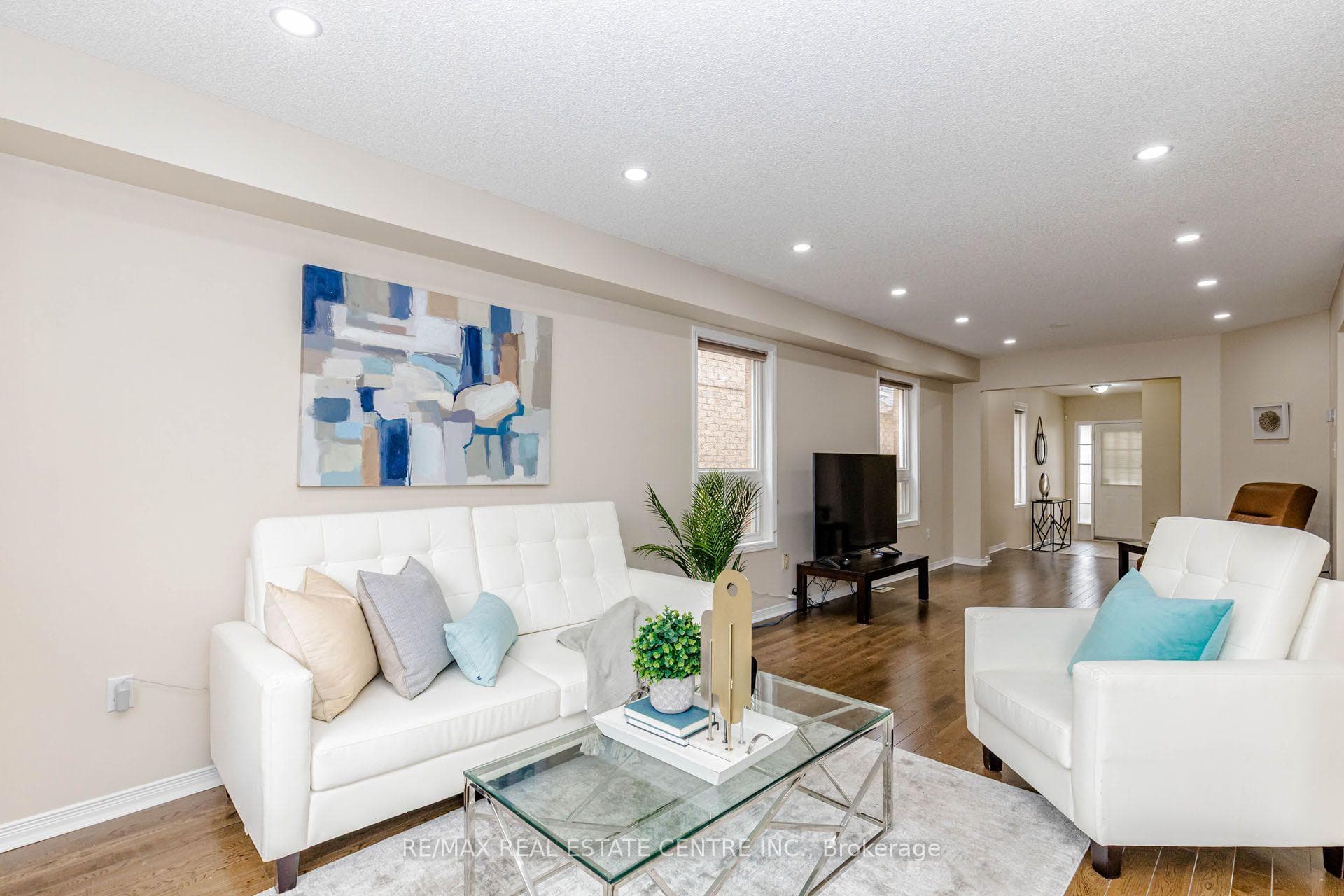 35 Prince Crescent photo 8