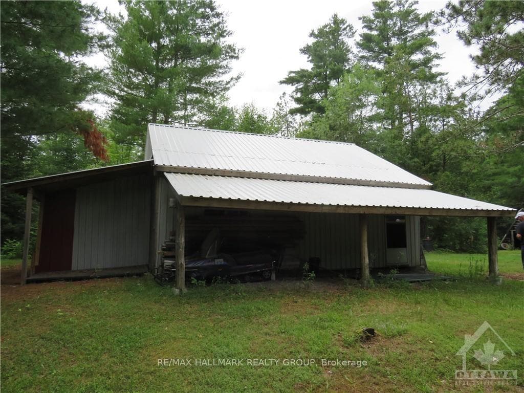 2232 BELLAMY Road photo 15