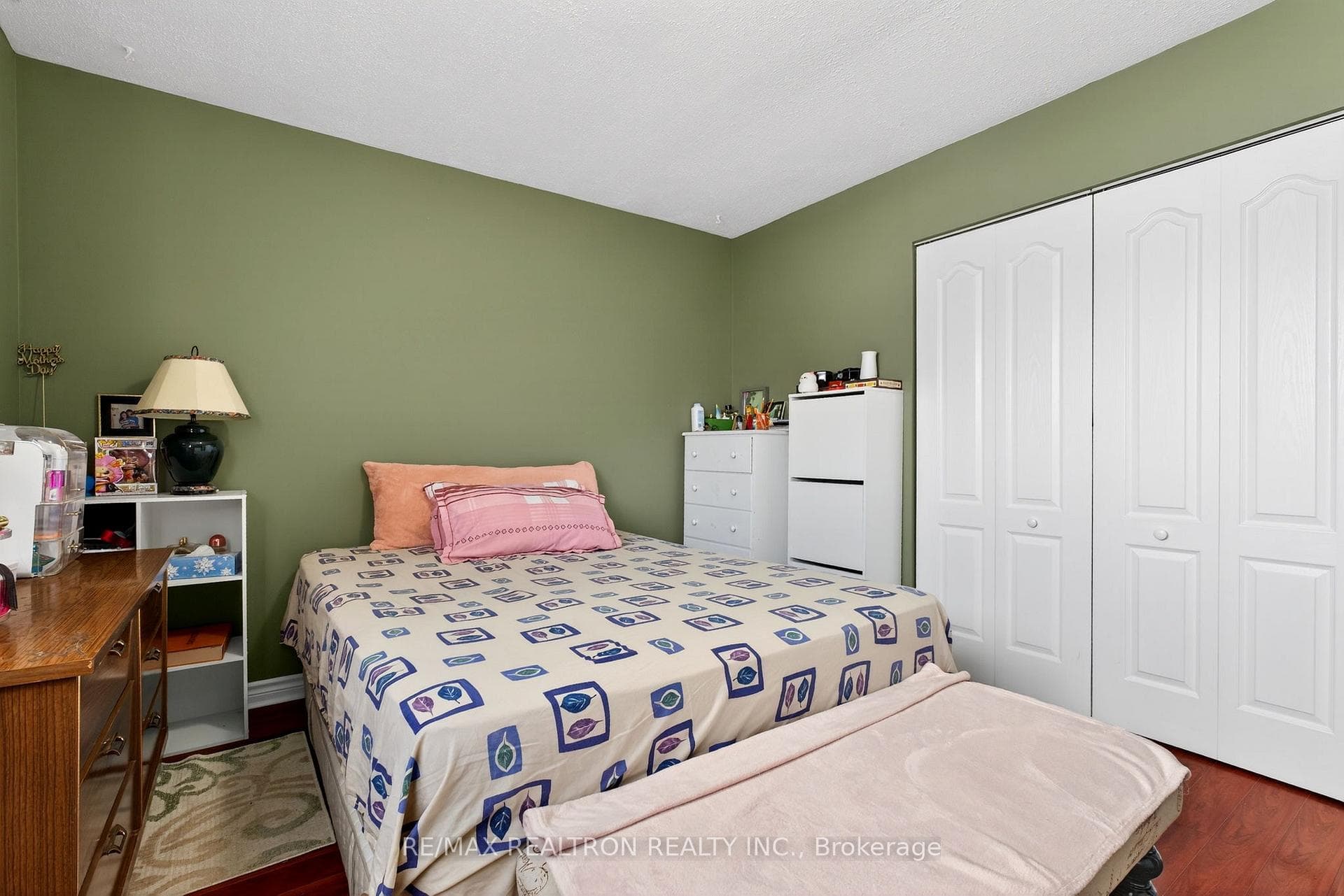 301 Lupin Drive photo 16