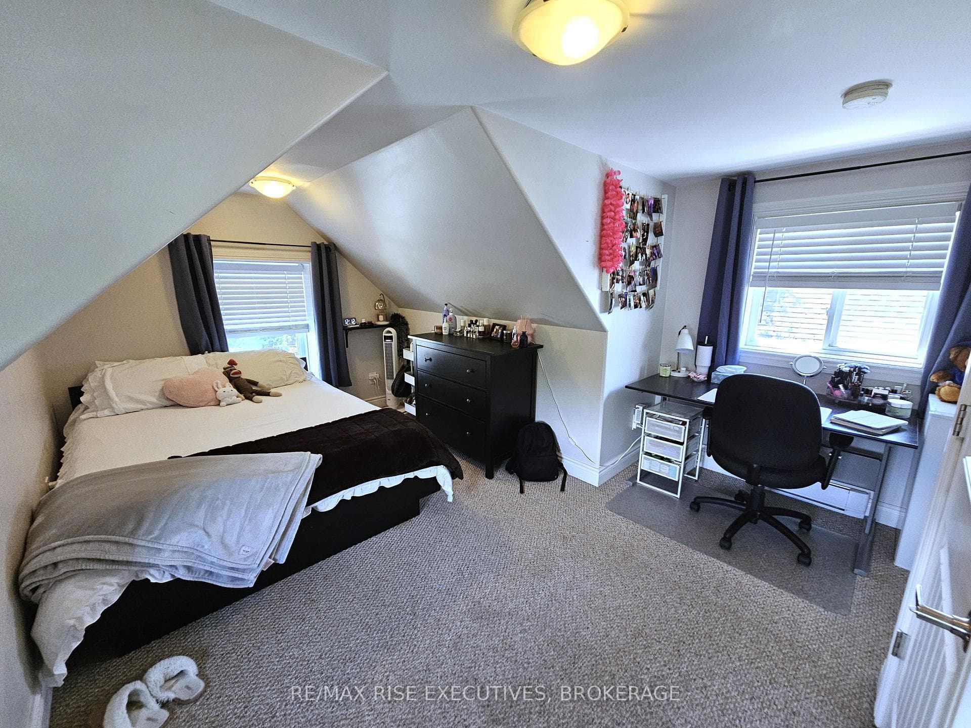 524 Frontenac Street photo 29