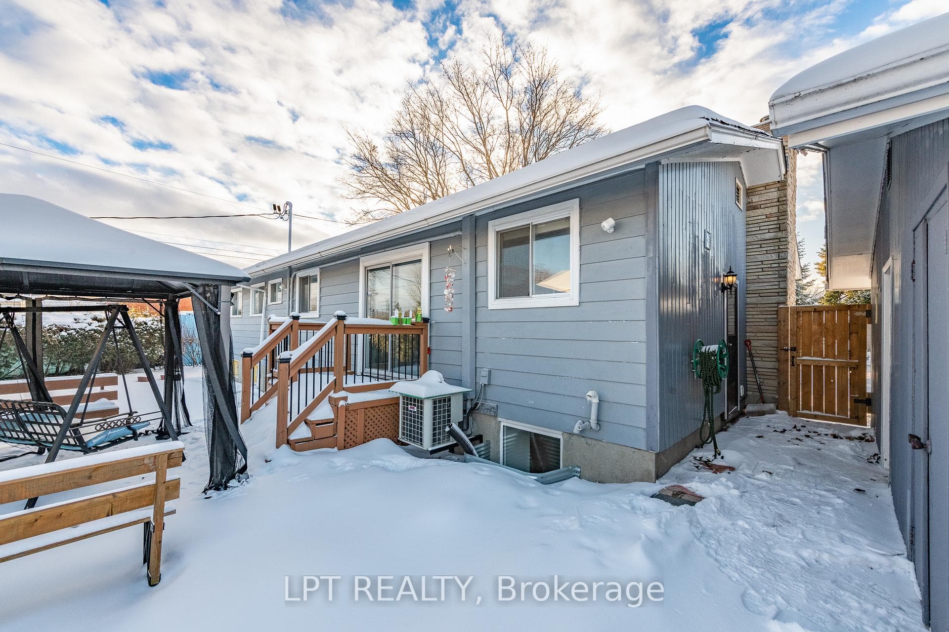 37 Largo Crescent photo 34