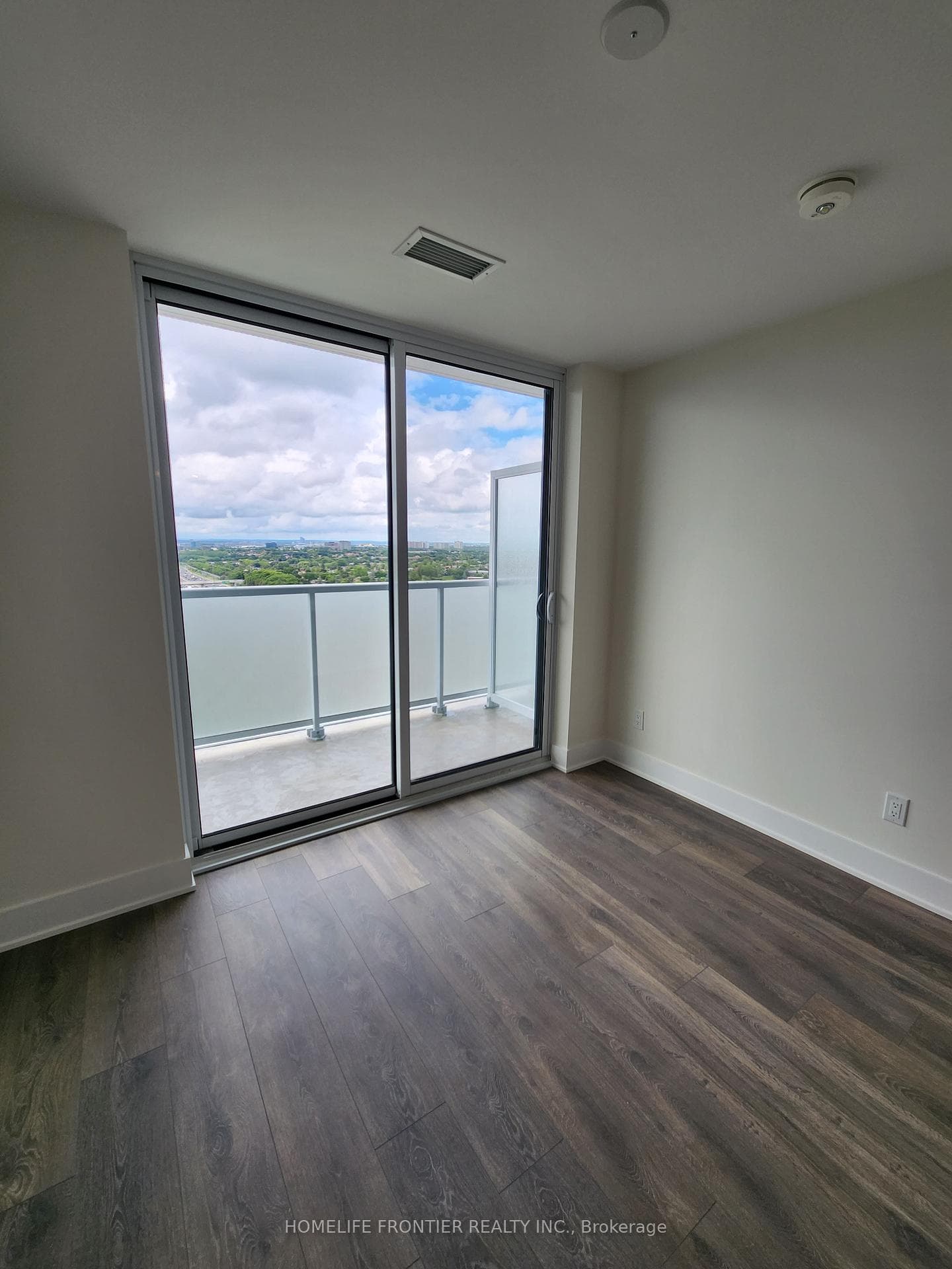 188 Fairview Mall Drive Unit 2106 photo 5