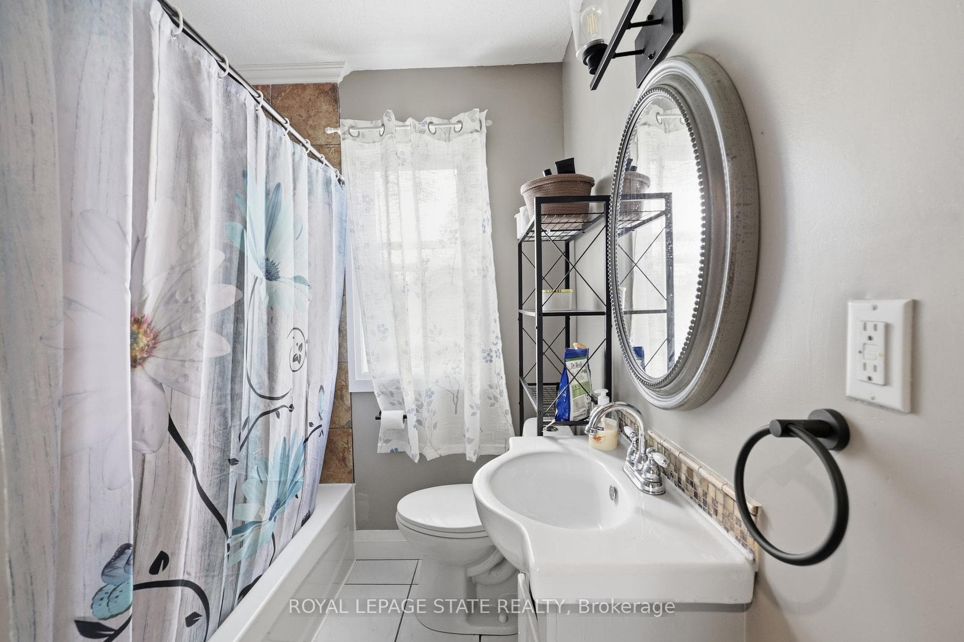 97 Smith Road photo 20