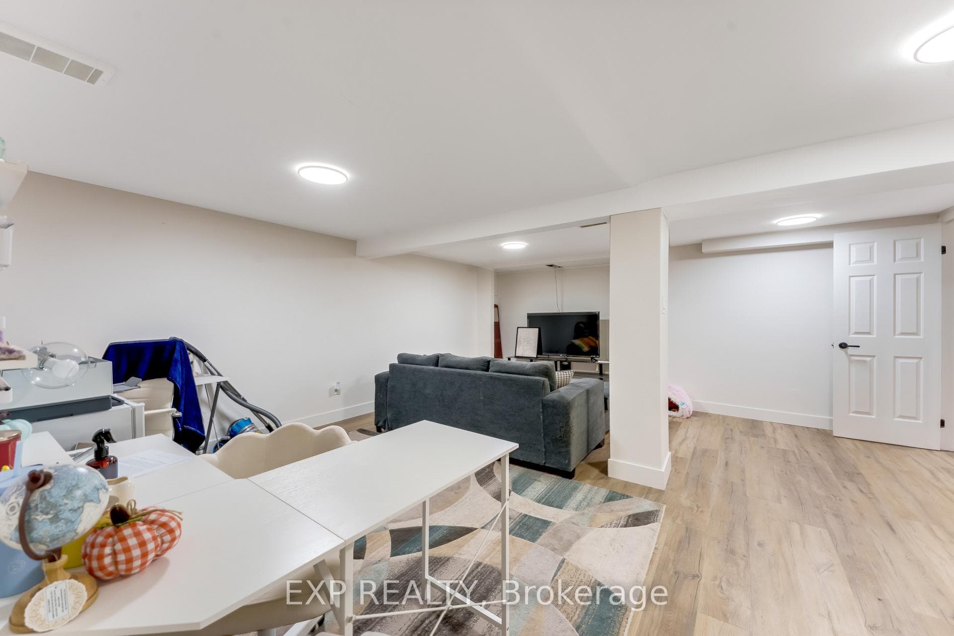 770 Fanshawe Park Road Unit 26 photo 9