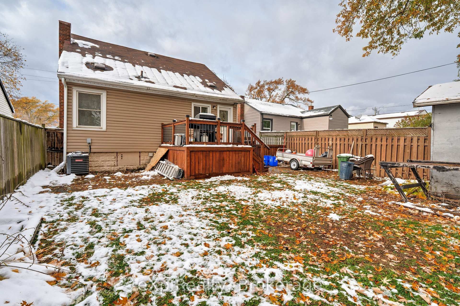 284 Walter Avenue photo 44