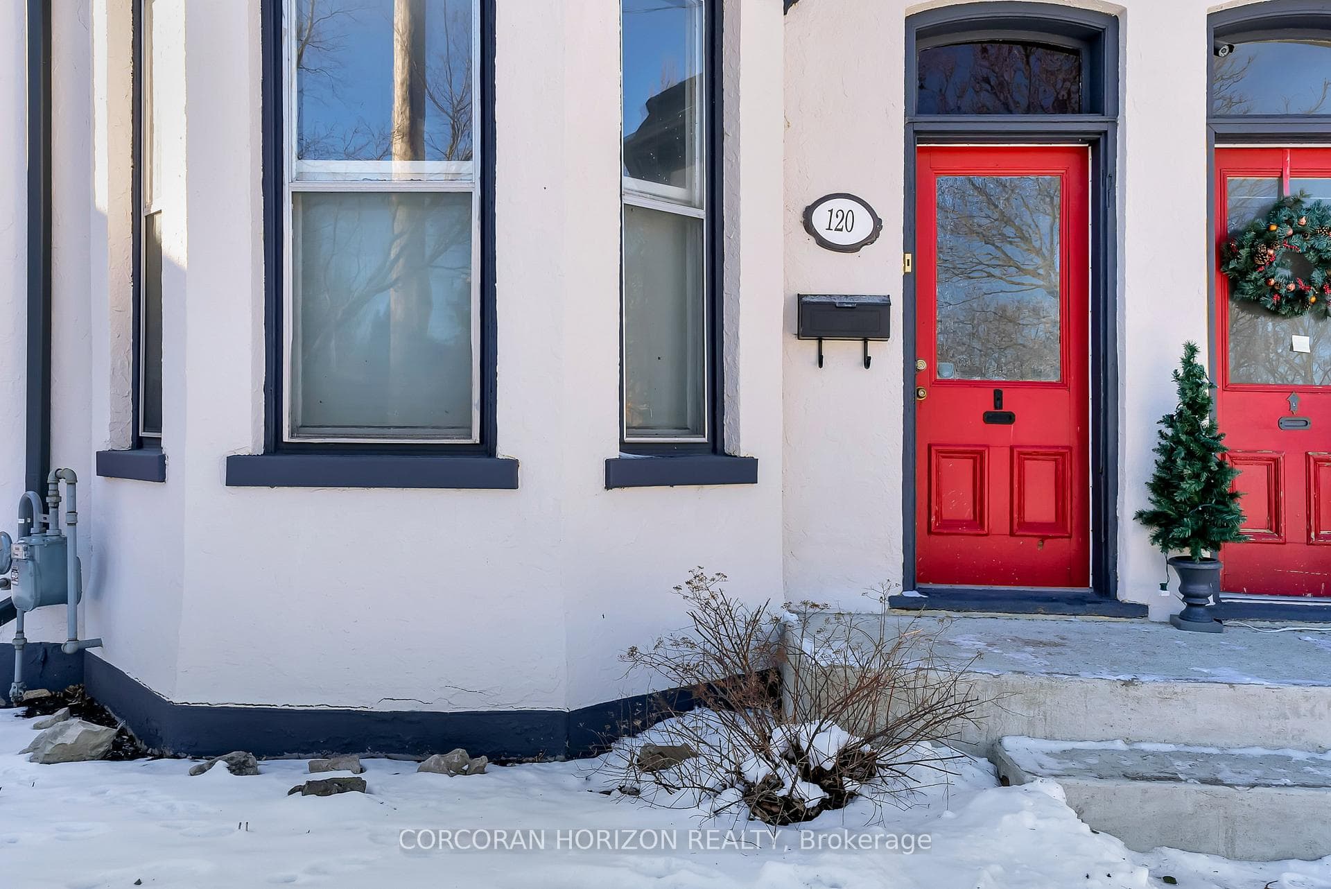 120 Grand Avenue photo 5