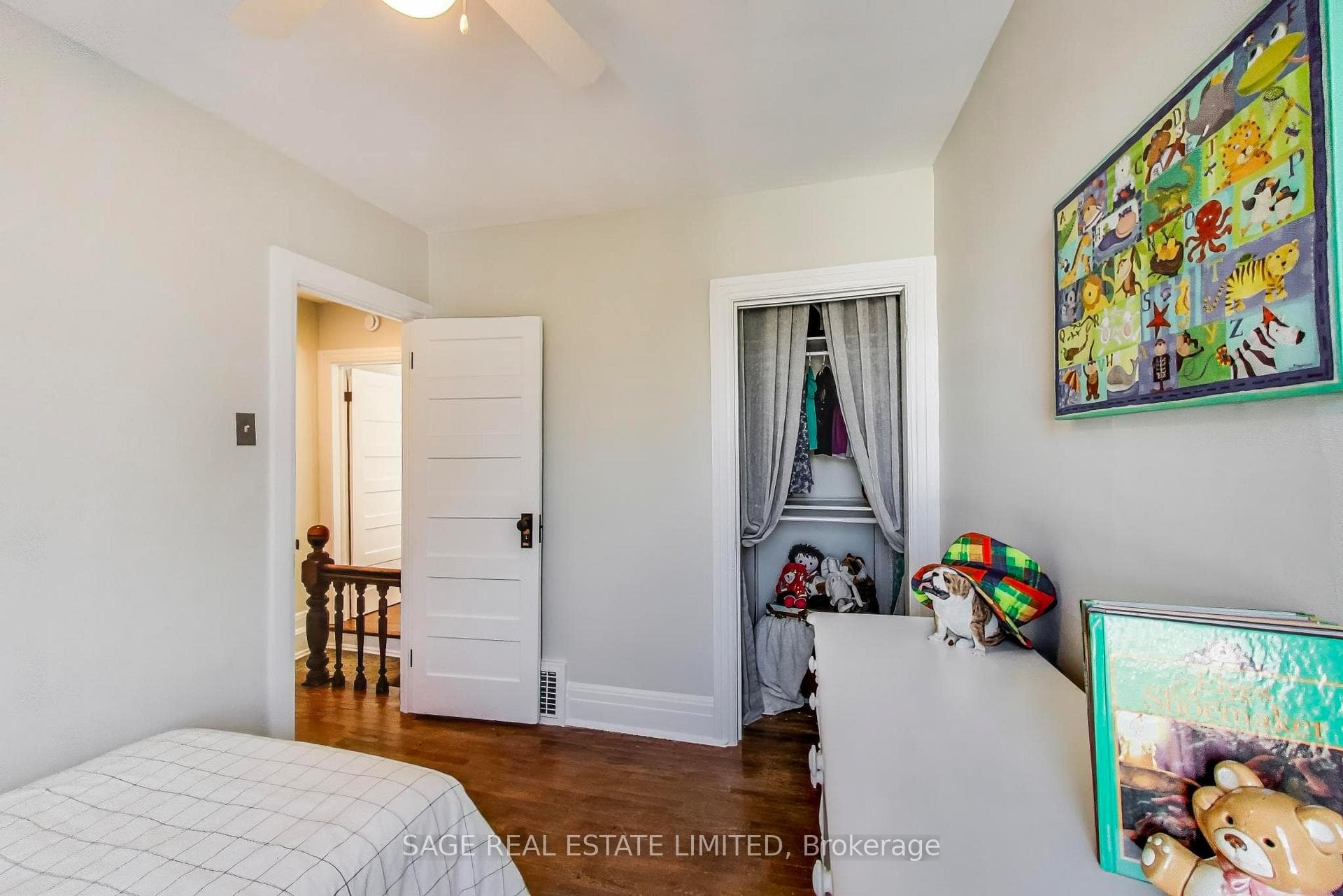 28 Aldwych Avenue photo 17