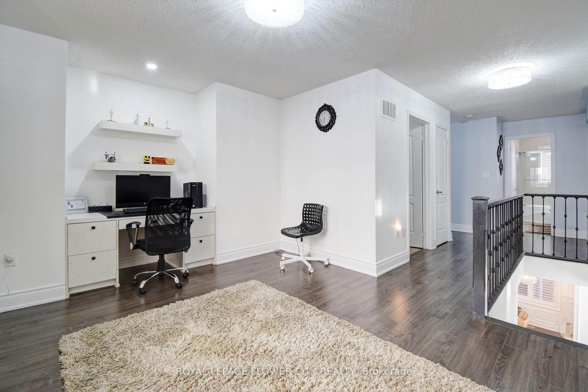 837 Cousens Terrace photo 21