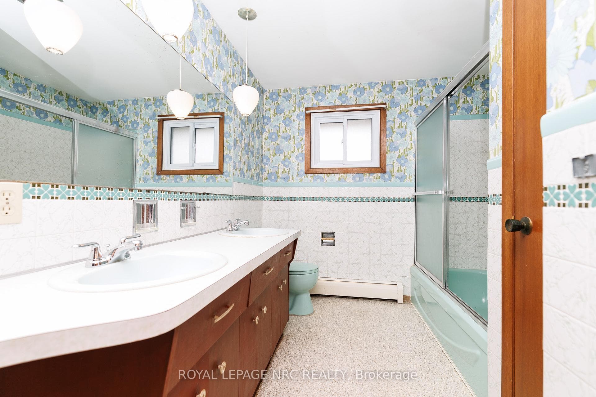 91 Regent Drive photo 15
