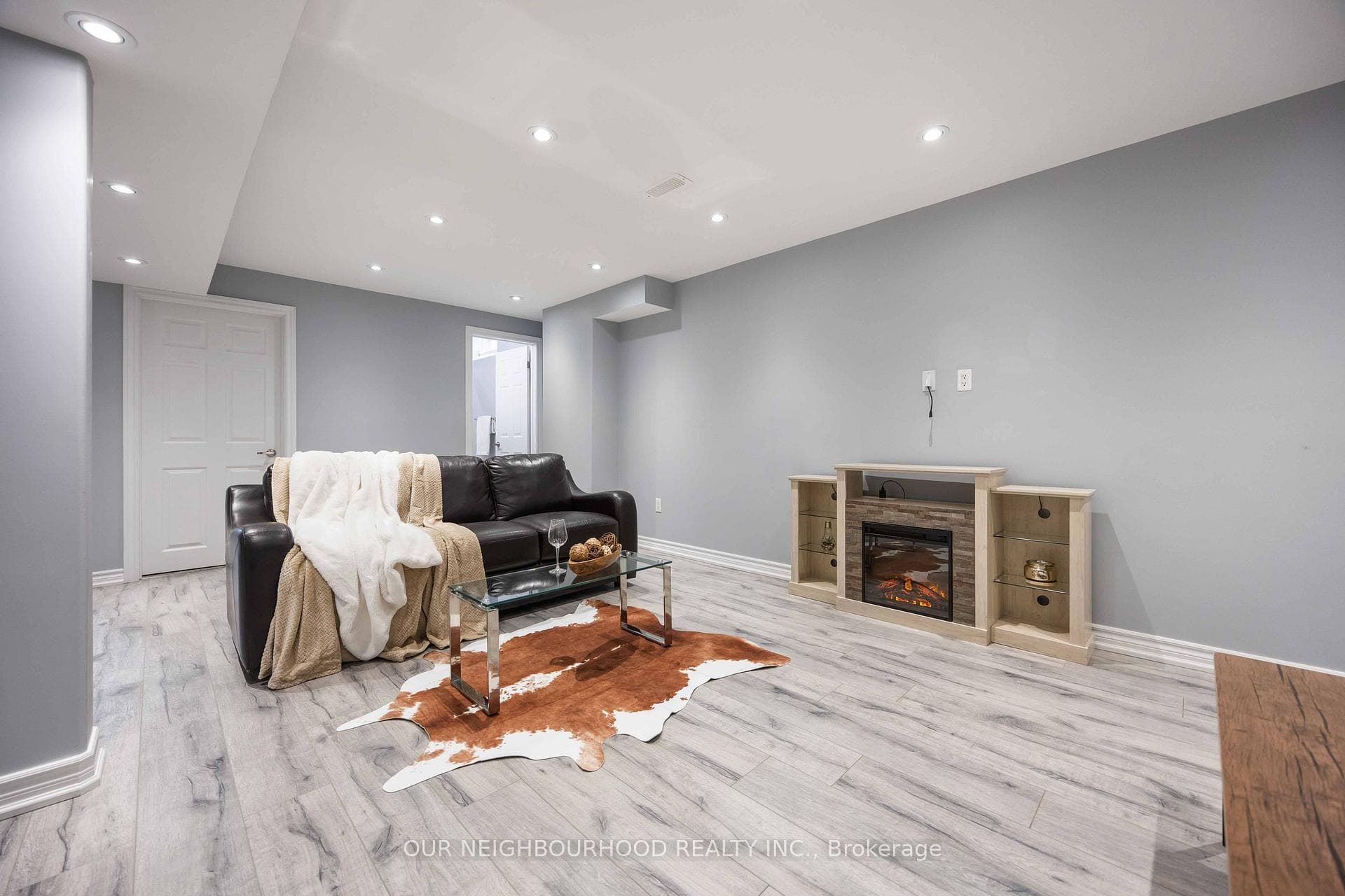 95 Kenilworth Gate photo 28