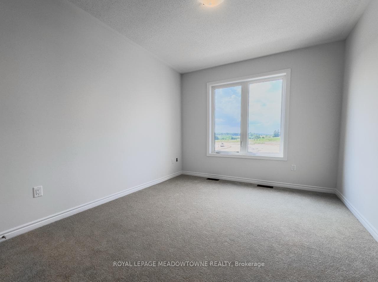 19 Lippa Drive photo 15
