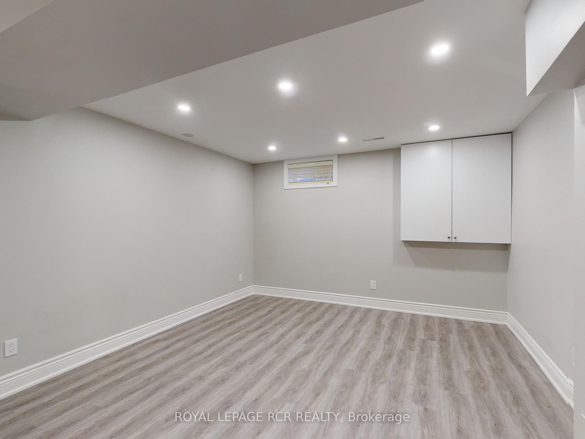 1 Meadowood Drive photo 10