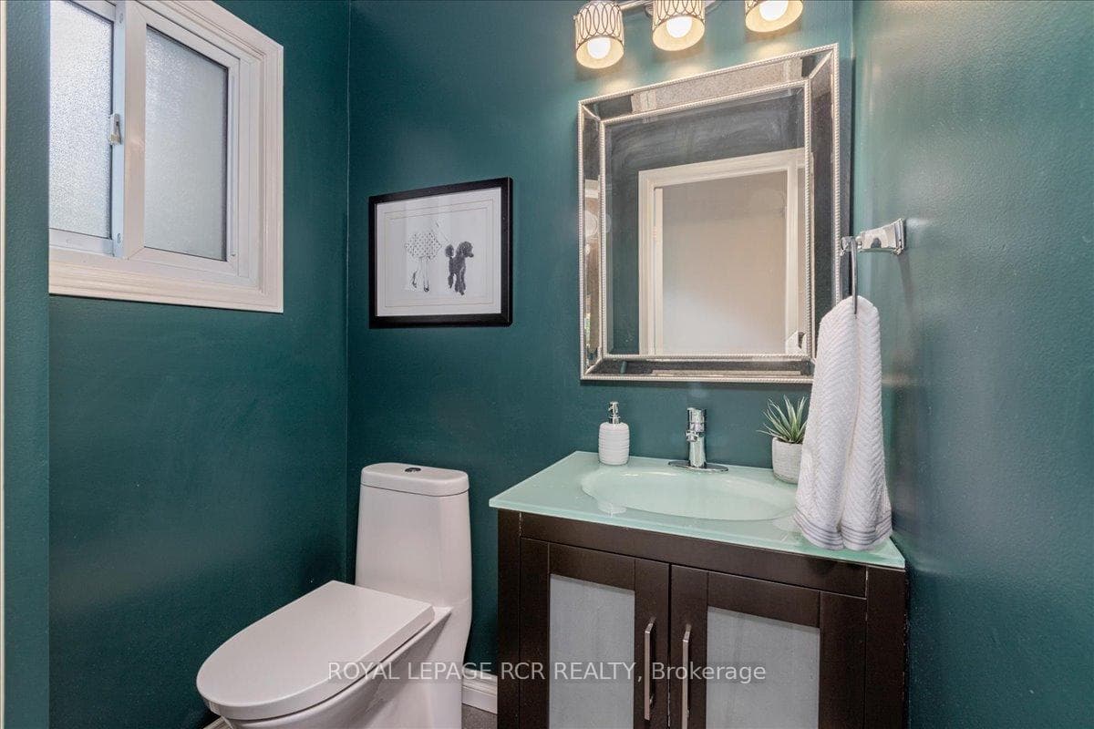 2 Piece Bathroom